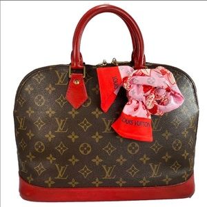 Authentic Louis Vuitton Alma ❤️